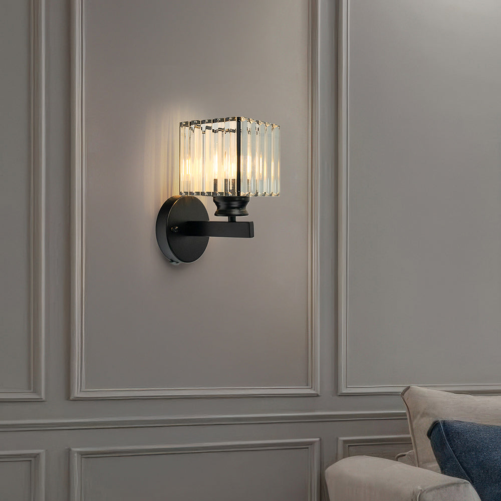 Lámpara de pared moderna de hierro con panel de cristal facetado