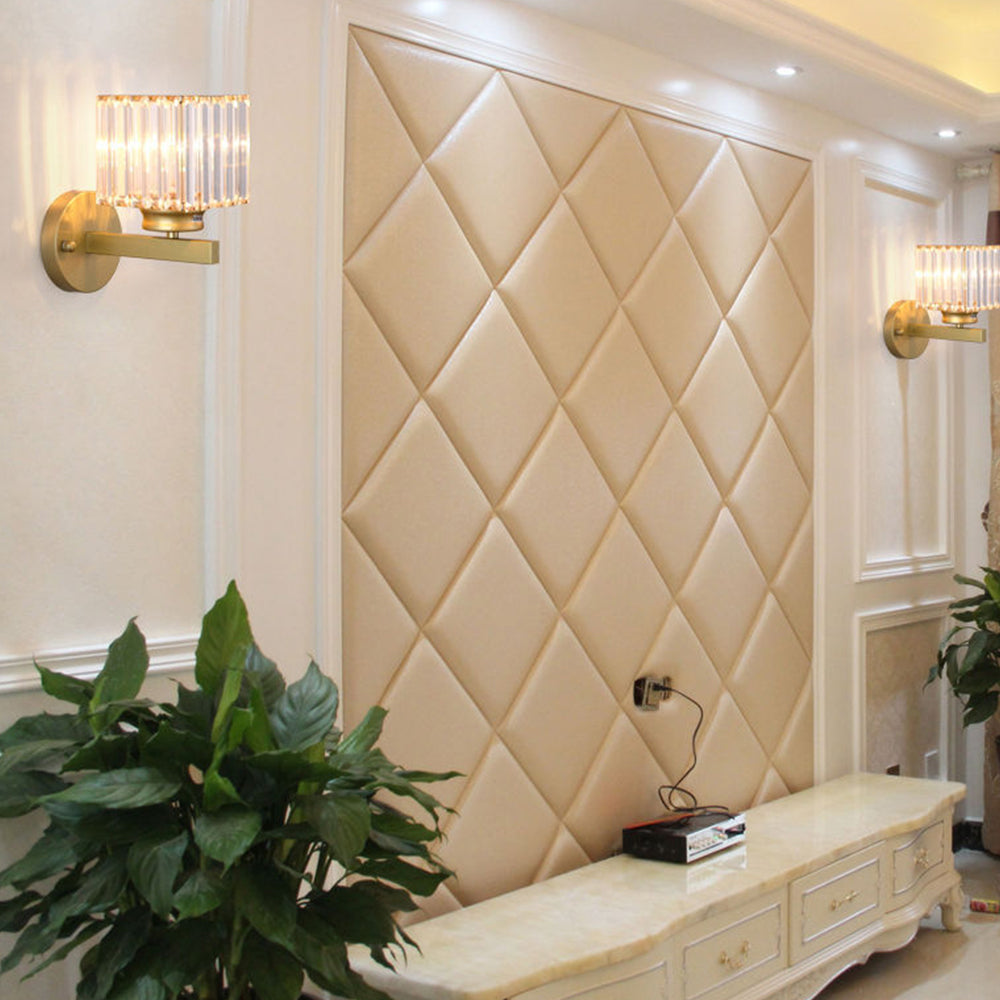 Lámpara de pared moderna de hierro con panel de cristal facetado