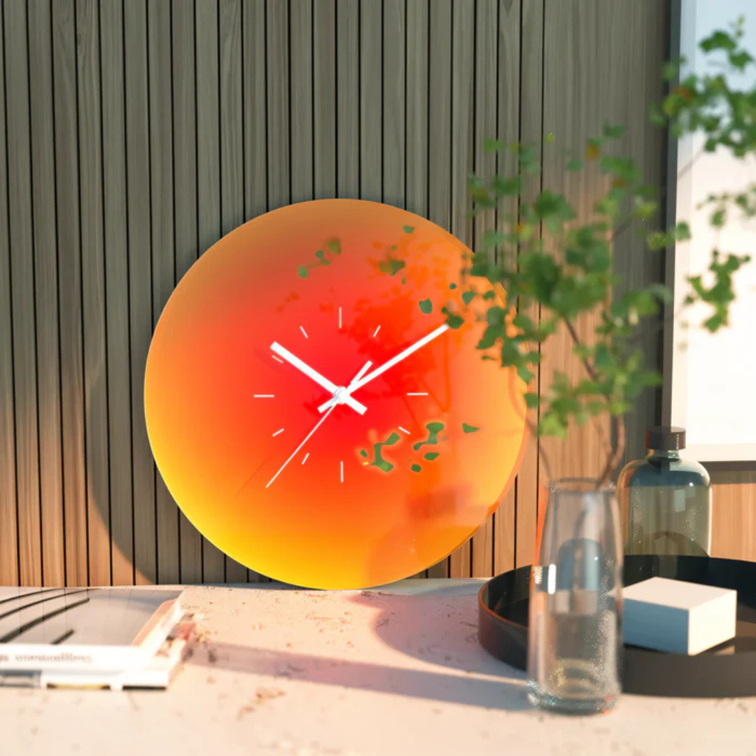 Reloj de pared redondo de vidrio con degradado de atardecer y movimiento de cuarzo silencioso