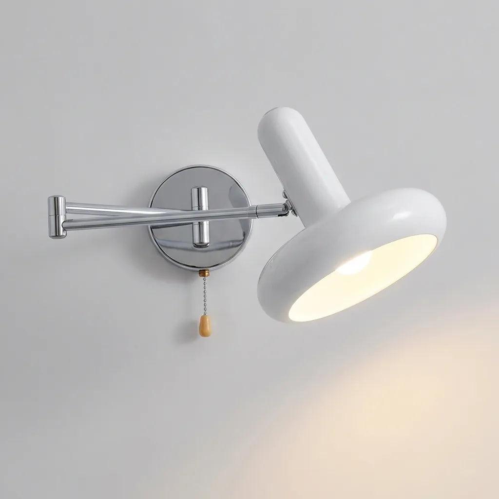Lámpara de pared de hierro con brazo oscilante ajustable de inspiración Bauhaus