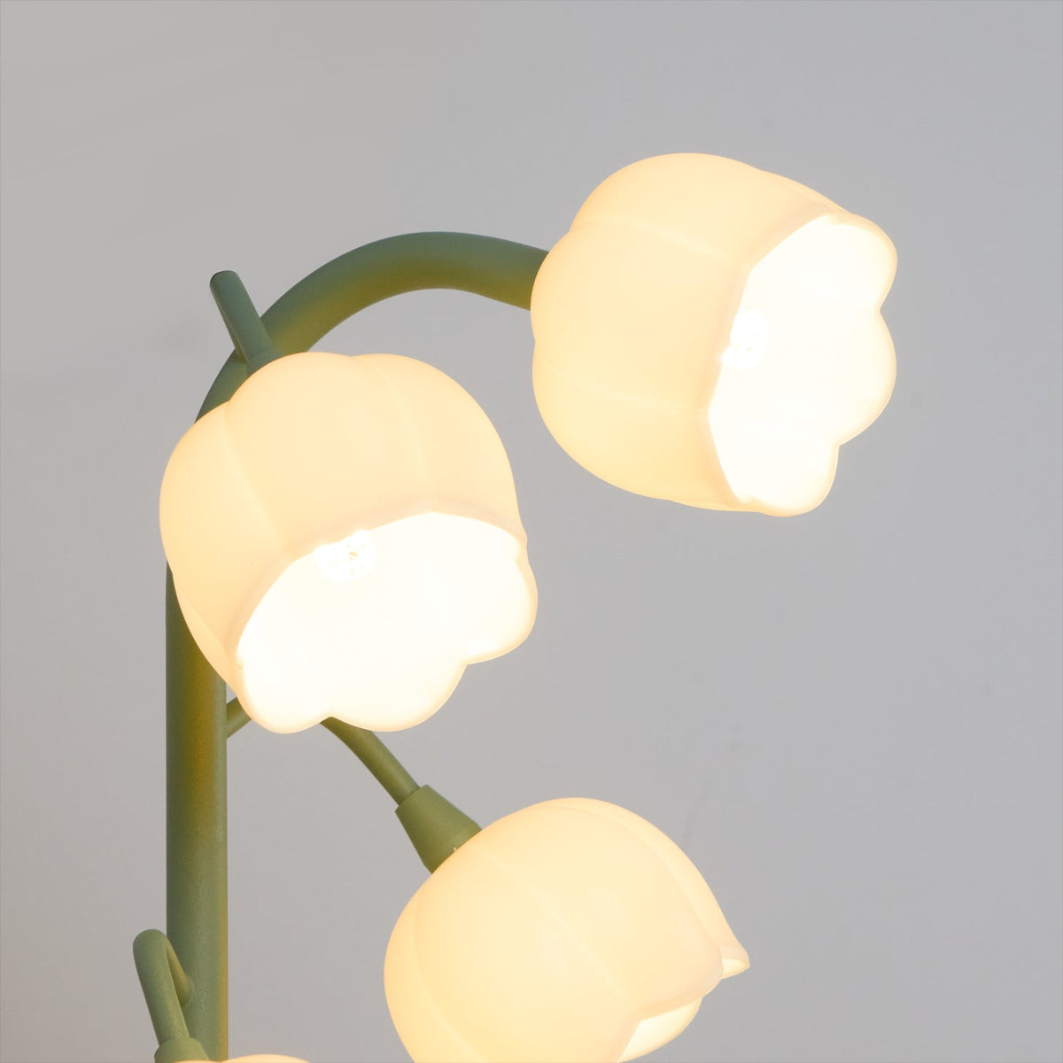Lámpara de mesa floral con forma de tulipán y flor de orquídea