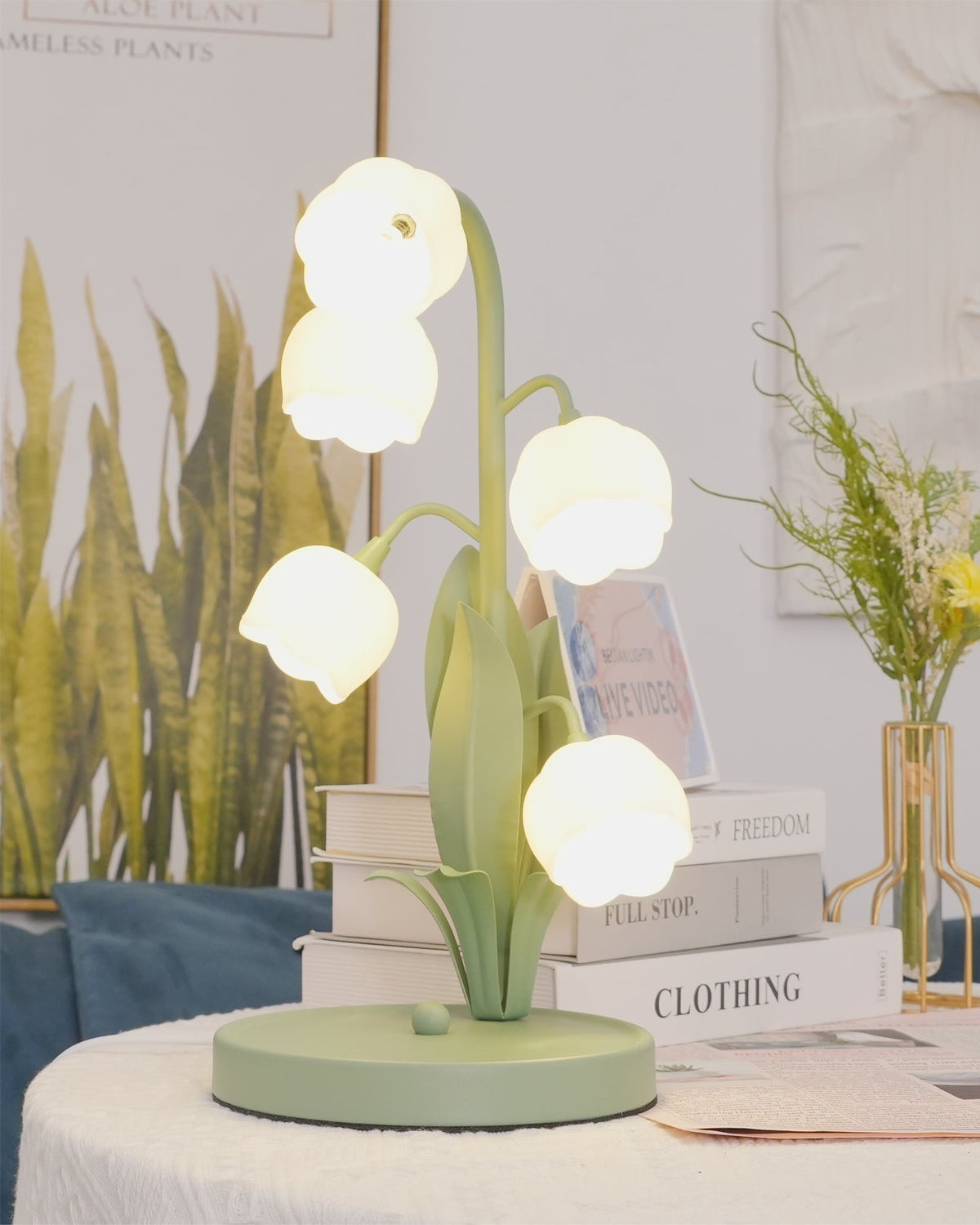 Lámpara de mesa floral con forma de tulipán y flor de orquídea