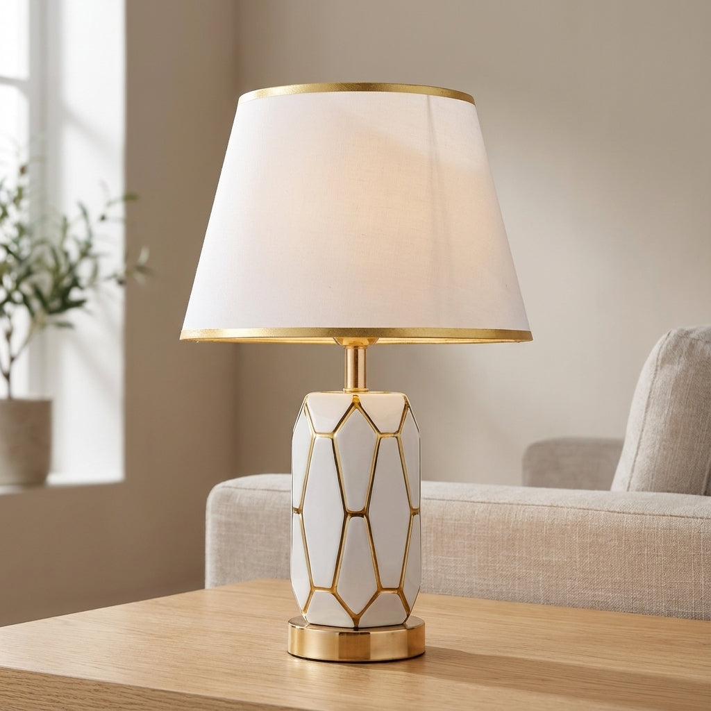 Lámpara de mesa retro minimalista con base de cerámica y pantalla de tela