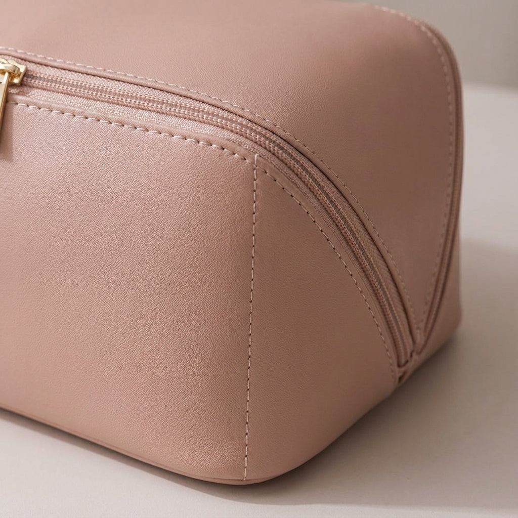 Organizador de maquillaje de cuero sintético, con compartimentos y abertura amplia