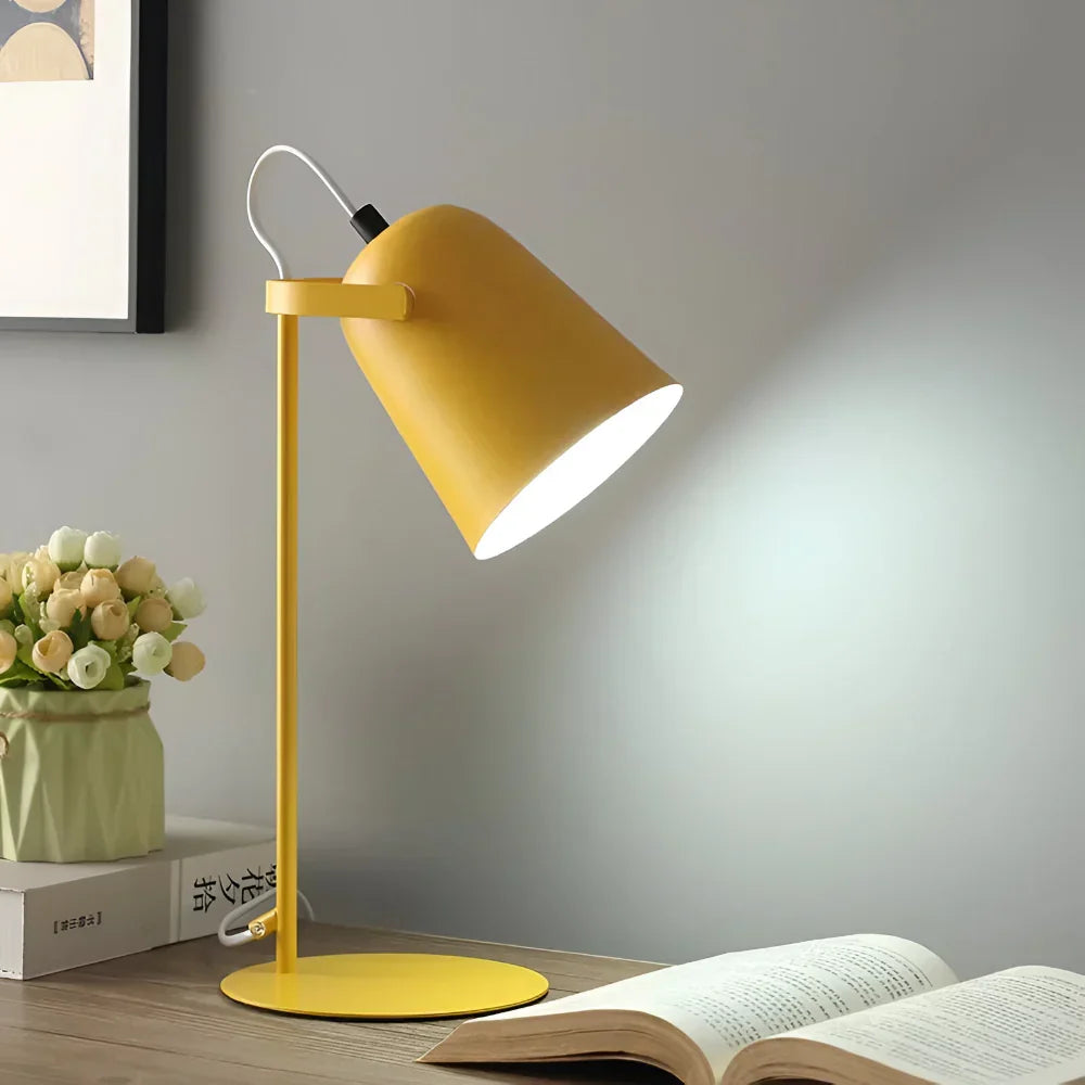 Lámpara de mesa de escritorio con pantalla metálica giratoria, ajustable y respetuosa con la vista