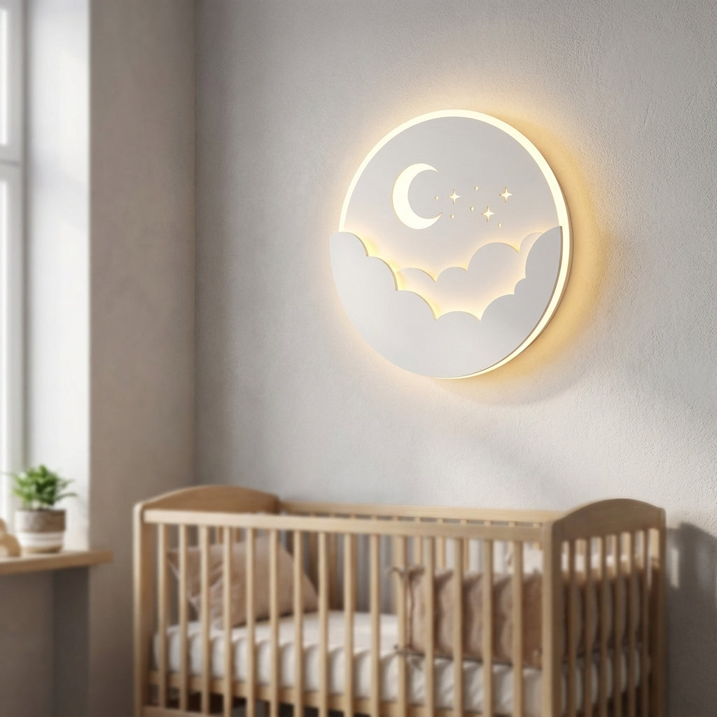 Lámpara de pared redonda con silueta de luna y estrellas, alimentada por batería