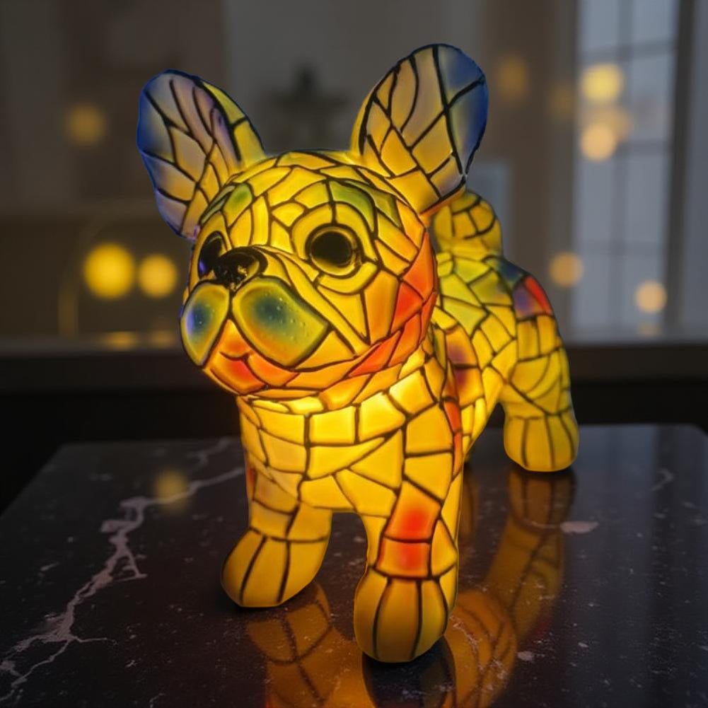 Lámpara de mesa decorativa con figura de perro en vidrio emplomado