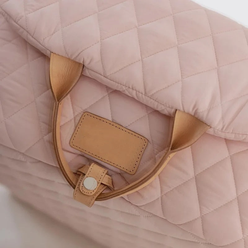 Bolso tote portamascotas de malla transpirable con asa acolchada