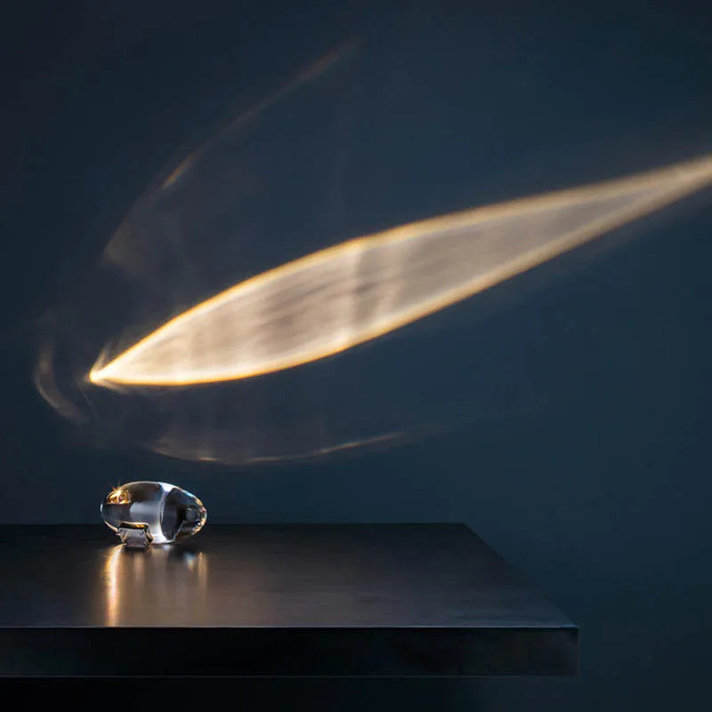 Lámpara de mesa con proyector de cielo nocturno y globo de cristal