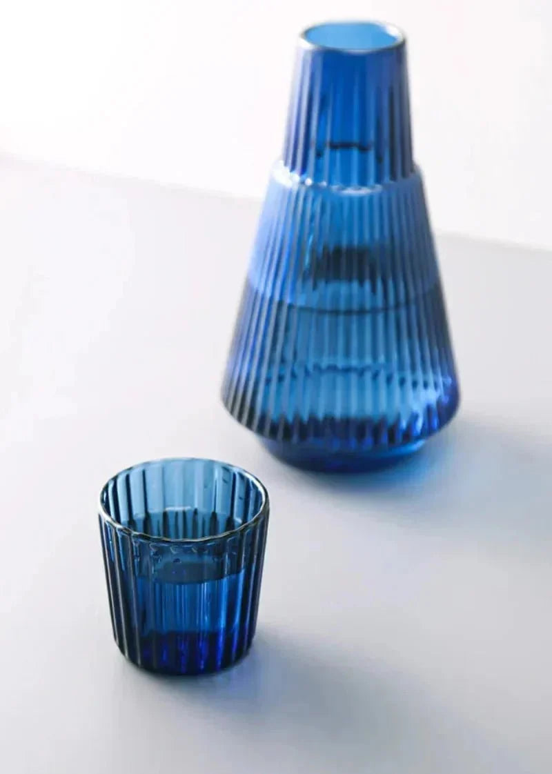 Juego de jarra de agua de vidrio de borosilicato plisado con vasos apilables