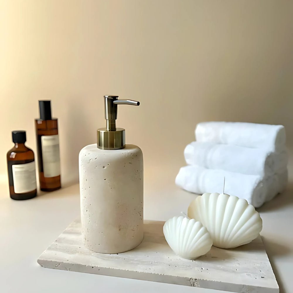 Dispensador de jabón de baño rellenable de resina con efecto mármol