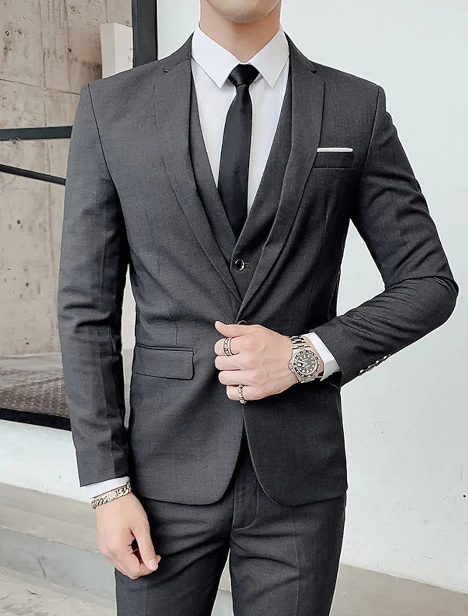 Traje sastre de tres piezas para hombre, de botonadura sencilla y dos botones