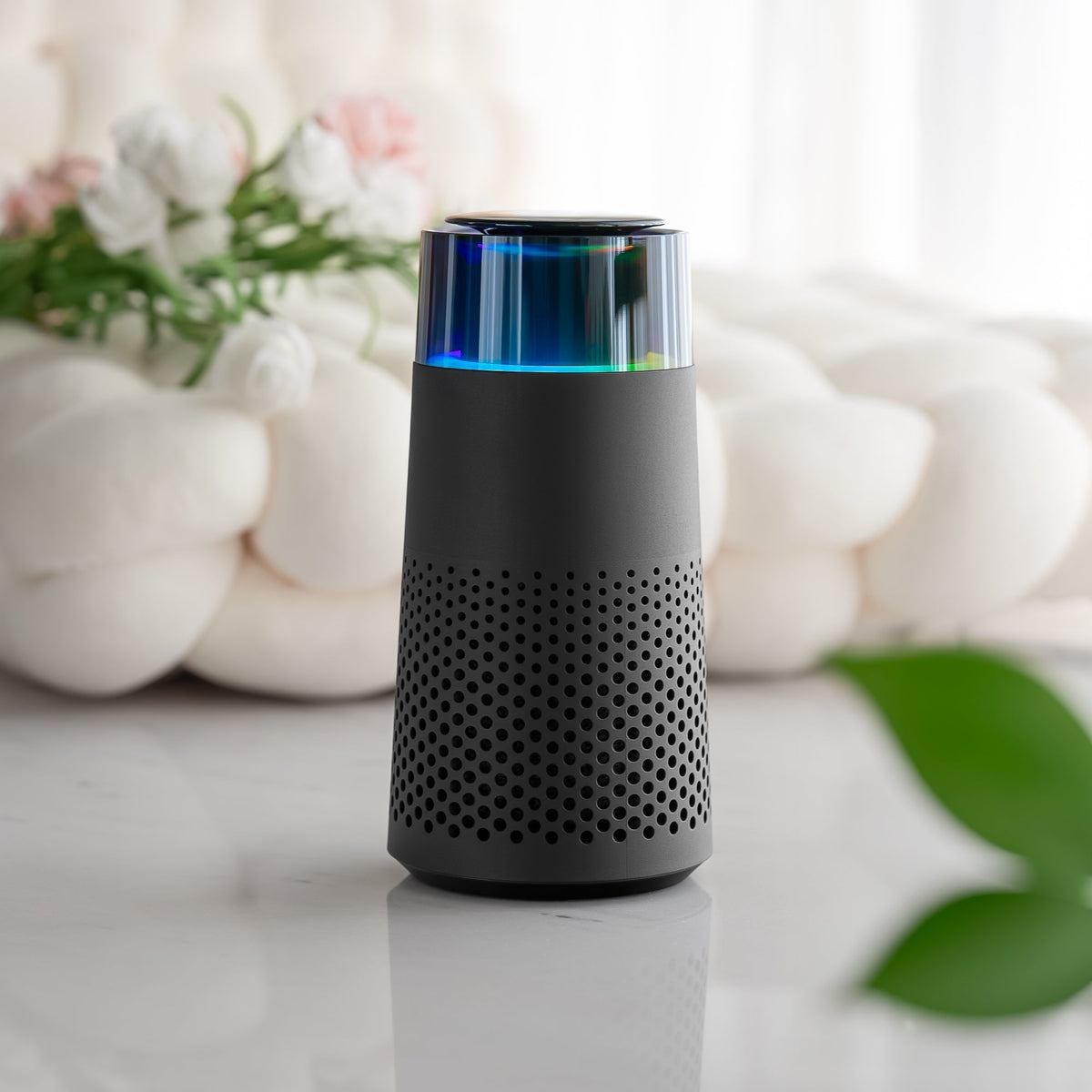 Purificador de aire y humidificador compacto que neutraliza los olores de mascotas
