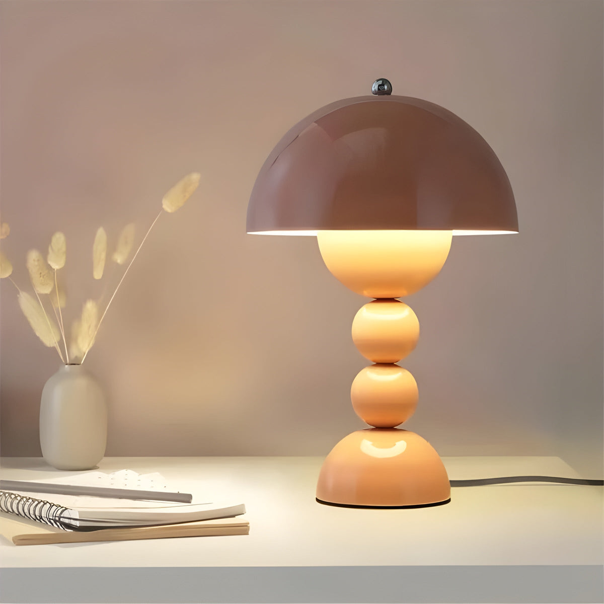 Lámpara de mesa de noche minimalista escandinava con forma de capullo floral y regulable