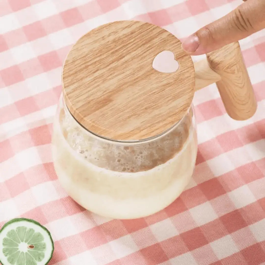 Taza de café de vidrio con agitación automática y tapa de madera a prueba de derrames