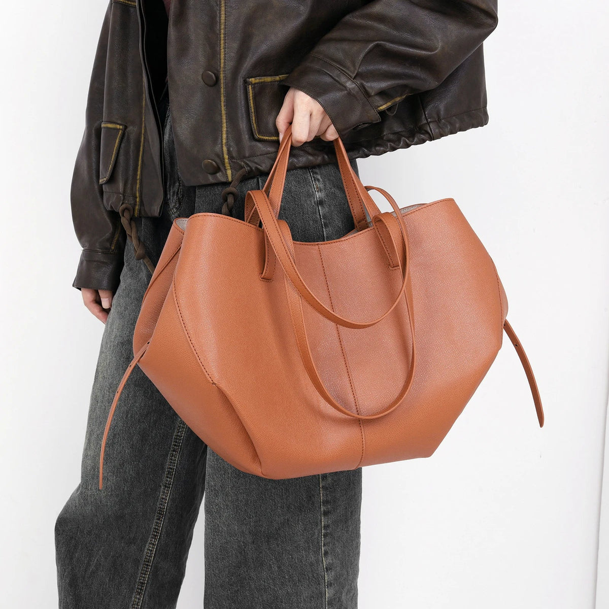 Bolso clásico, espacioso y elegante para mujer, de uso diario