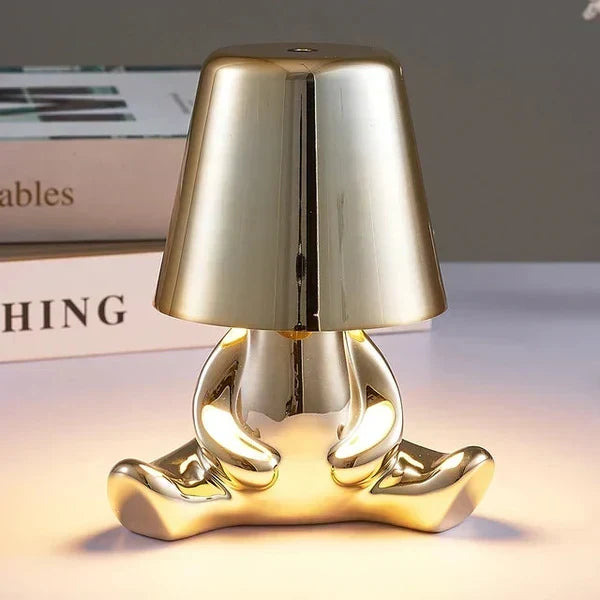 Lámpara de mesa ambiental escultural de aluminio y resina, regulable, recargable e inalámbrica
