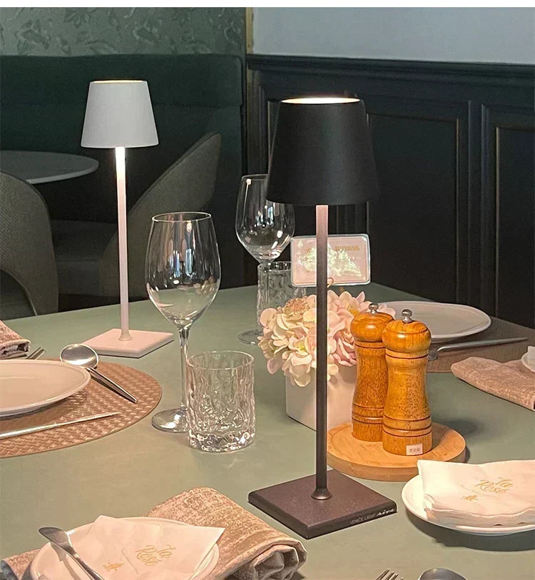 Lámpara de mesa portátil, inalámbrica, táctil, regulable y recargable