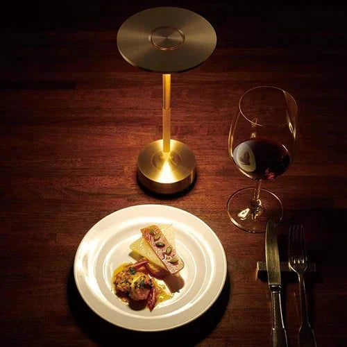 Lámpara de mesa portátil de metal, elegante, inalámbrica, regulable y recargable