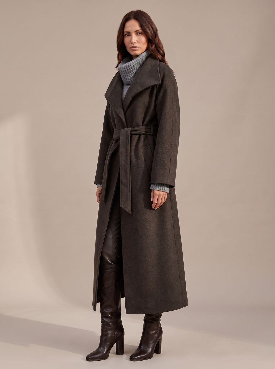 Lily | Abrigo largo de lana para mujer, con cinturón, para invierno y con cuello ancho estructurado