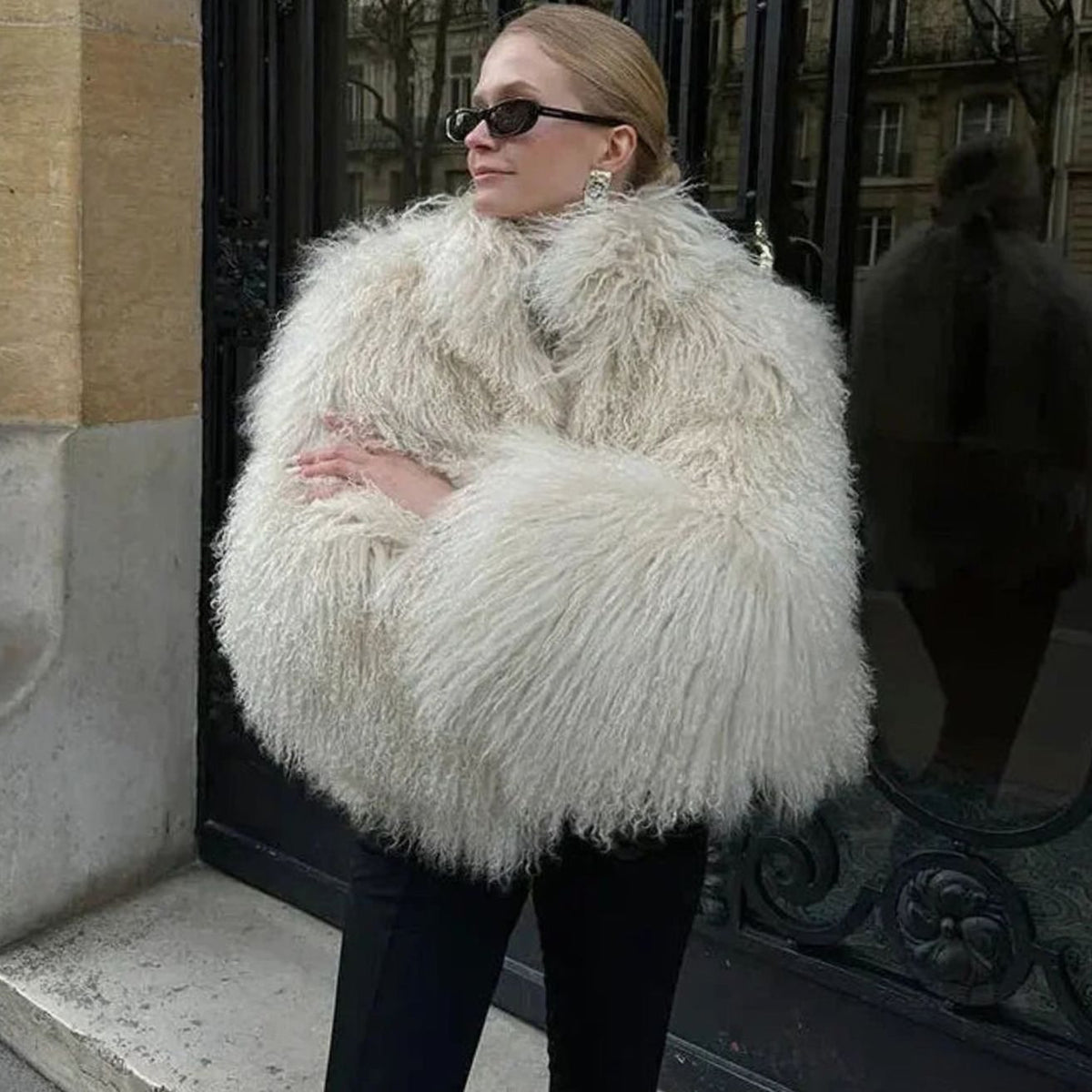 Chaqueta corta elegante de pelo sintético desgreñado para mujer