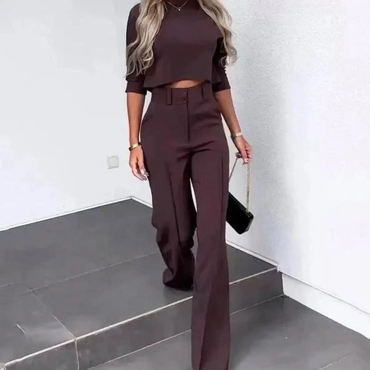 Conjunto de dos piezas para mujer con top corto a juego y pantalón de pierna ancha de talle alto