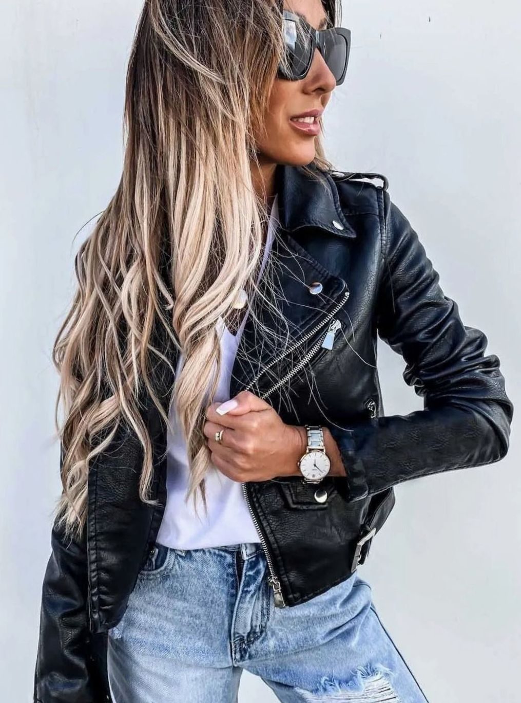 Chaqueta biker asimétrica de mujer de cuero sintético con cremallera, negra