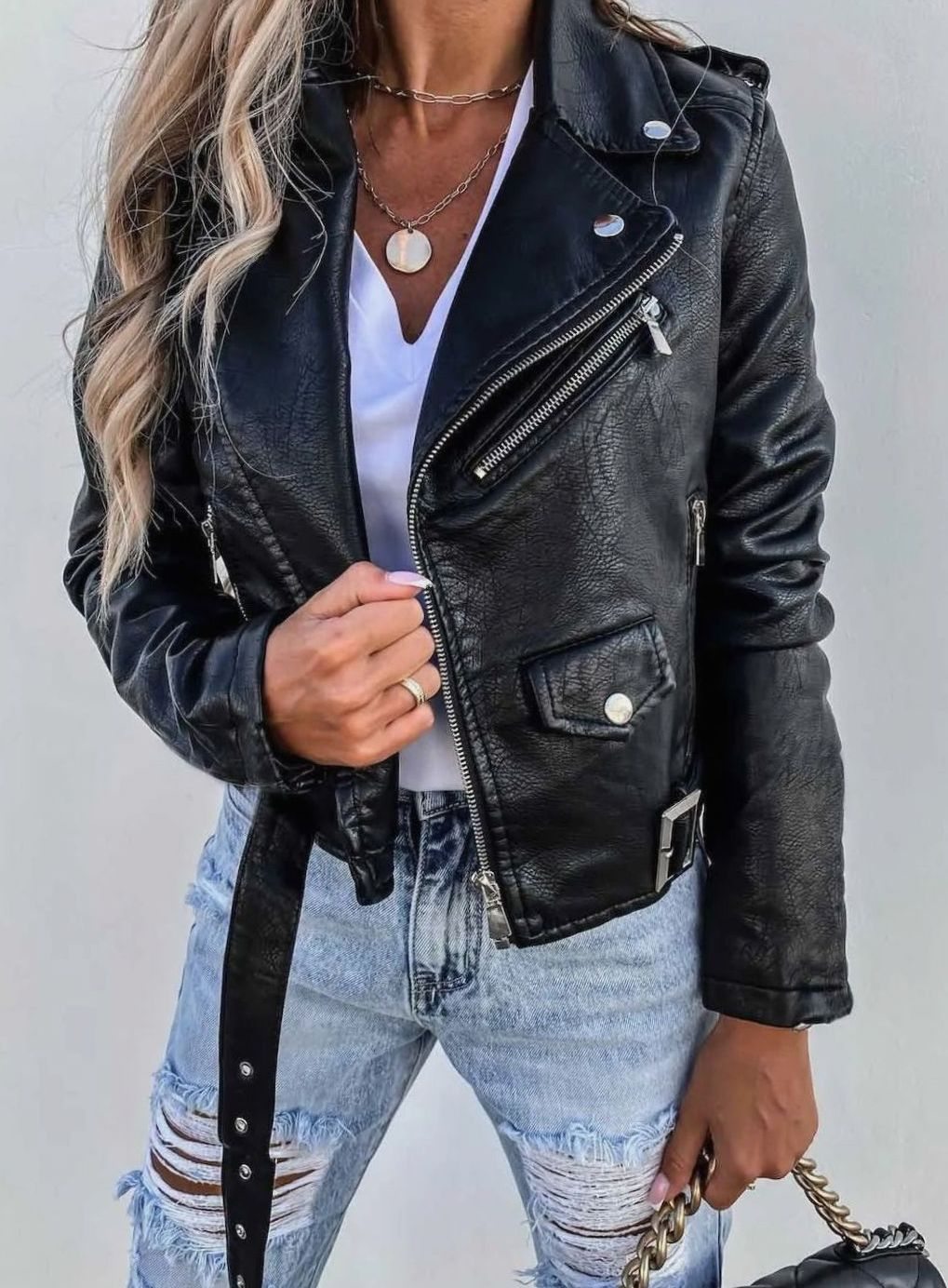 Chaqueta biker asimétrica de mujer de cuero sintético con cremallera, negra