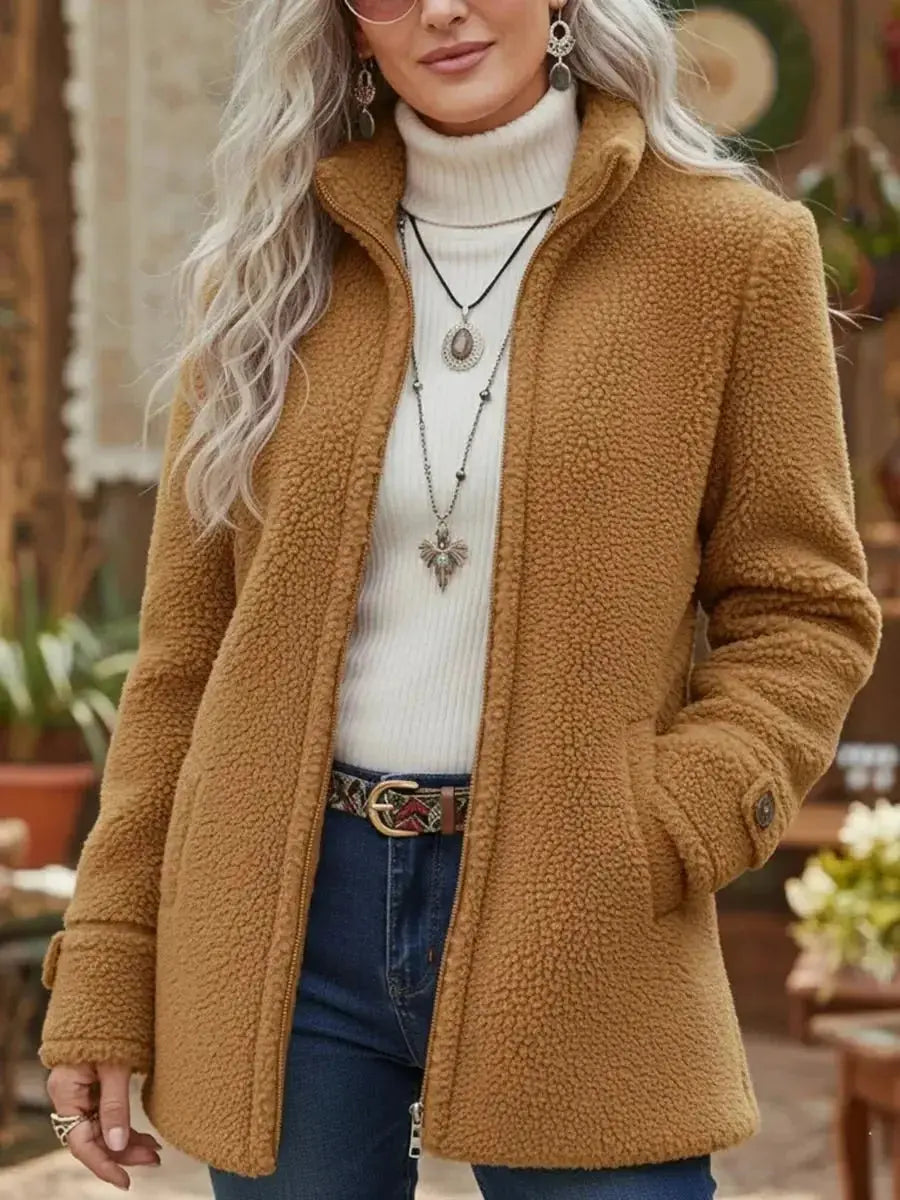 Abrigo de forro polar tipo teddy con cremallera y cuello alto para mujer
