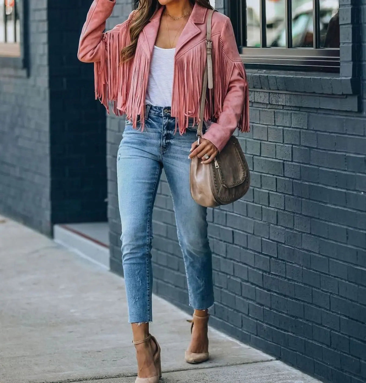 Chaqueta motera corta de ante con flecos para mujer