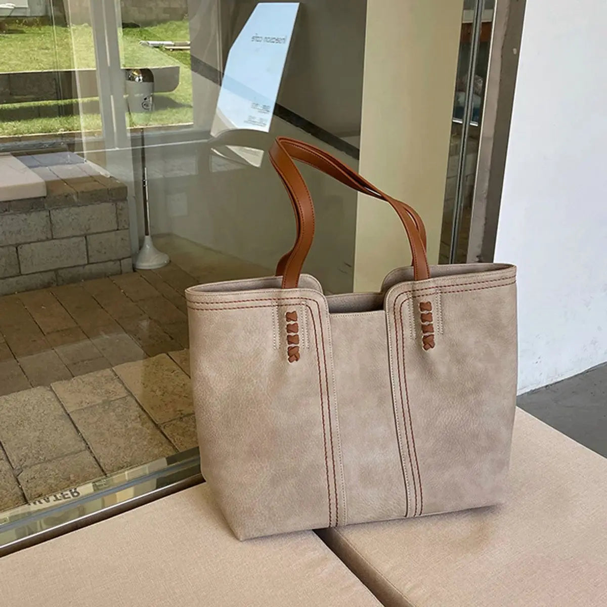 Bolso tote grande minimalista de cuero sintético para mujer