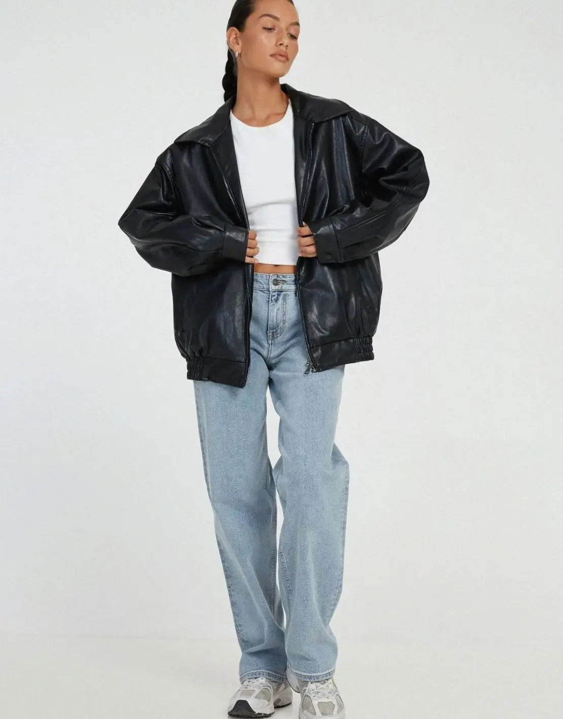 Chaqueta bomber extragrande de cuero sintético con cremallera para mujer