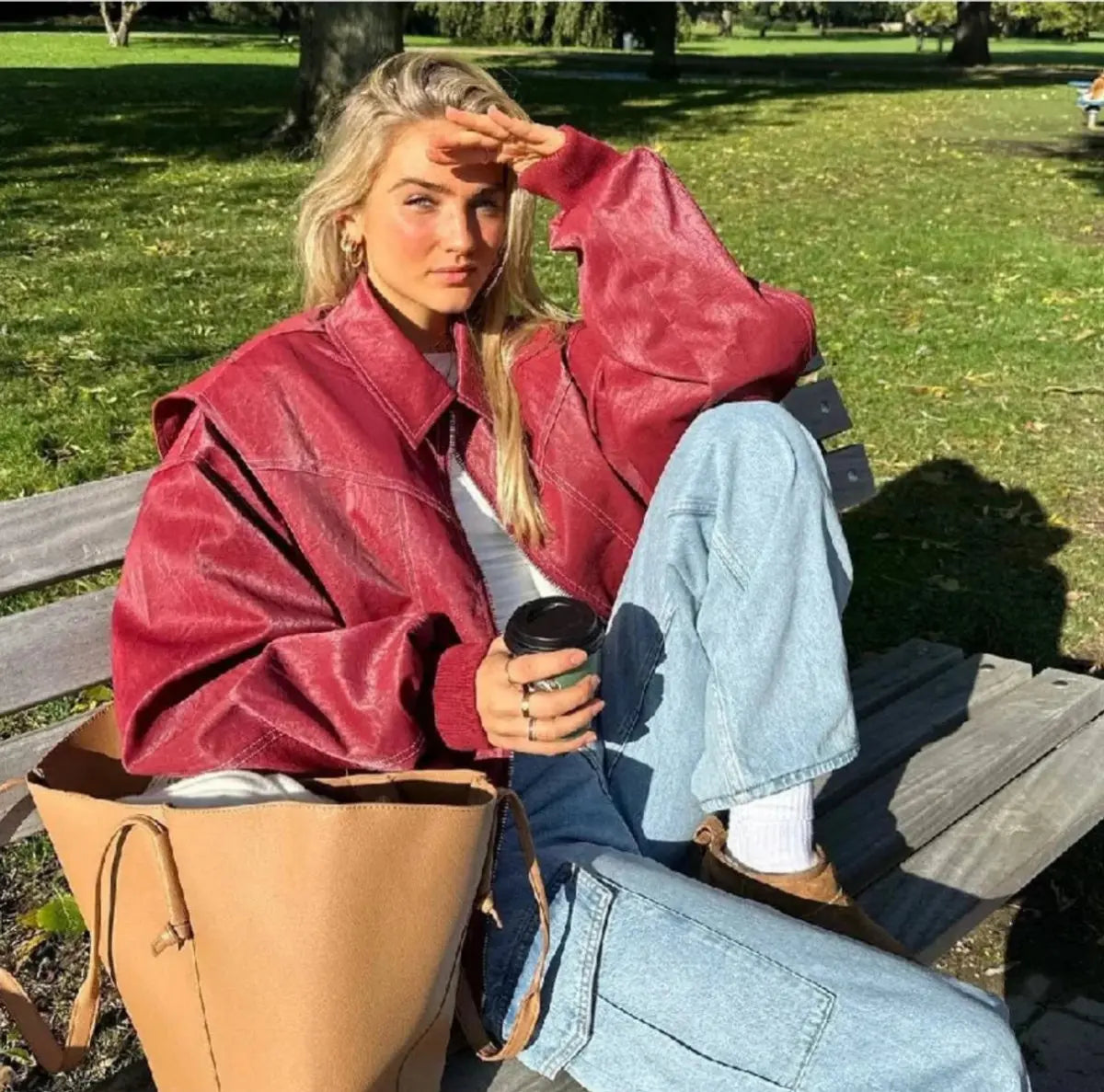 Chaqueta acolchada extragrande para mujer, estilo bomber y costuras en contraste