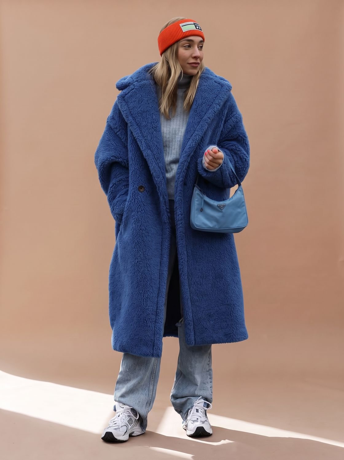 Emily | Abrigo largo de invierno de piel sintética de peluche extragrande para mujer
