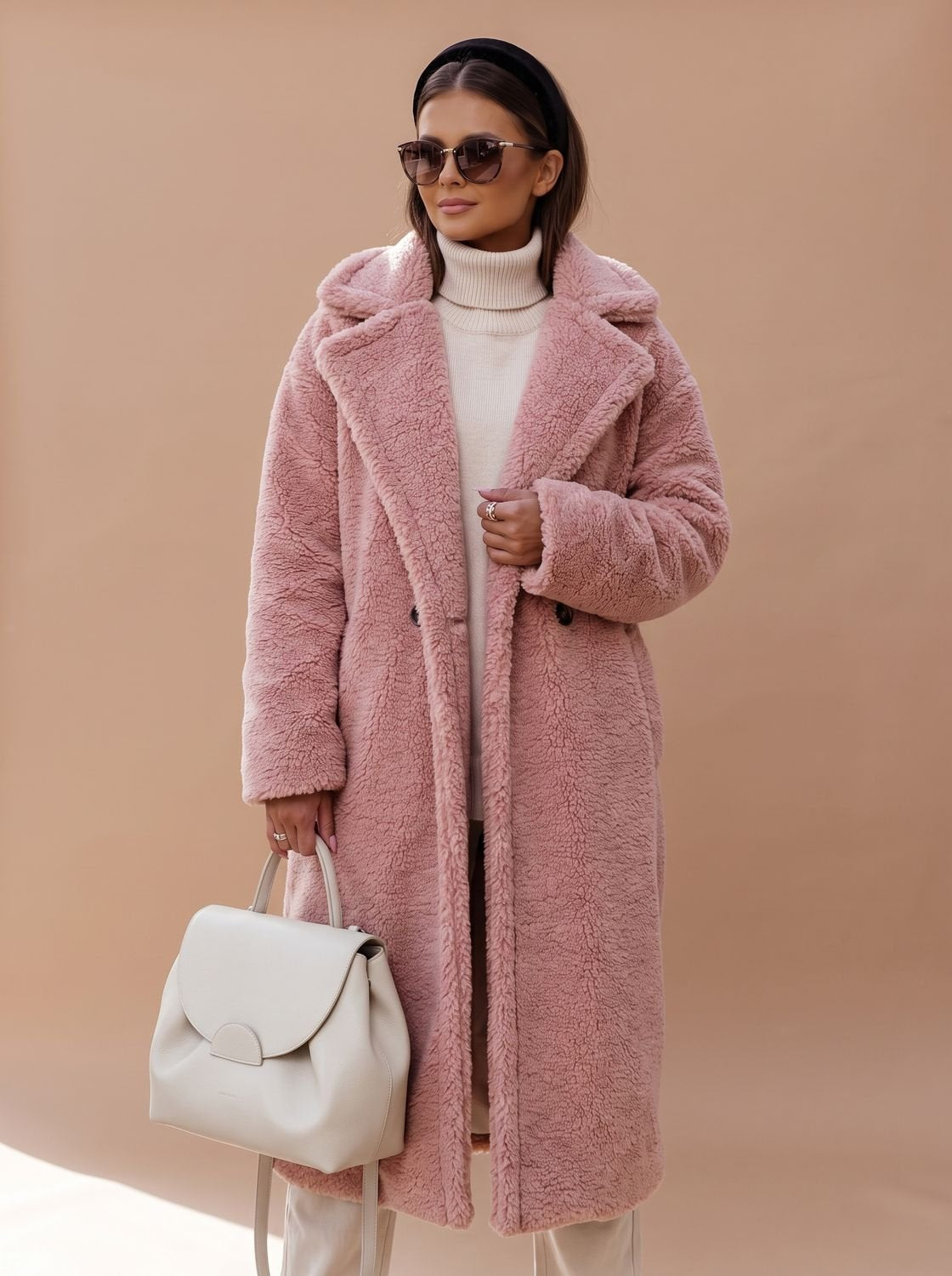 Emily | Abrigo largo de invierno de piel sintética de peluche extragrande para mujer