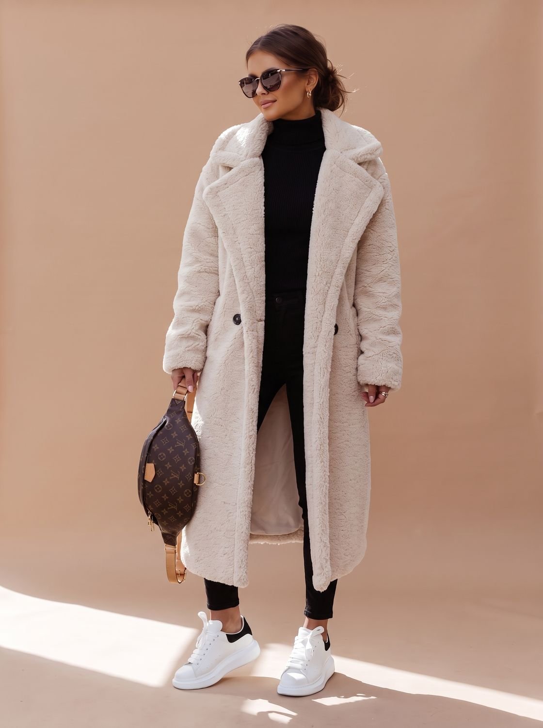 Emily | Abrigo largo de invierno de piel sintética de peluche extragrande para mujer