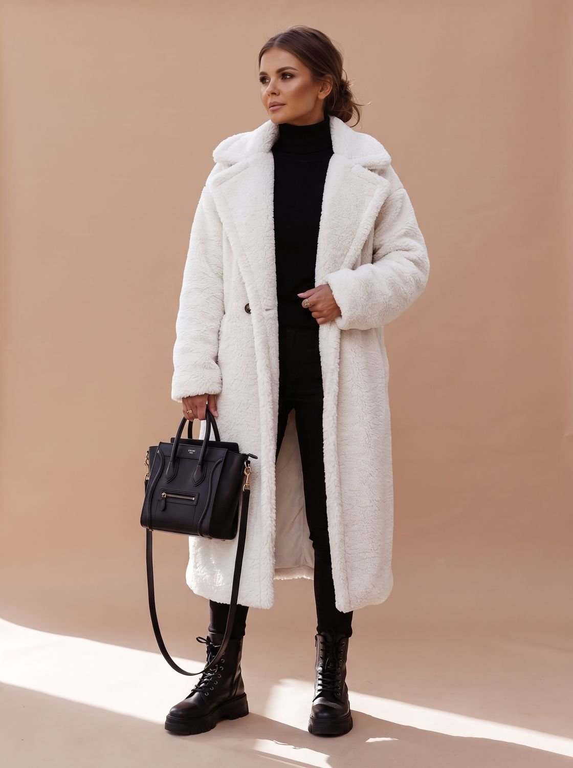 Emily | Abrigo largo de invierno de piel sintética de peluche extragrande para mujer