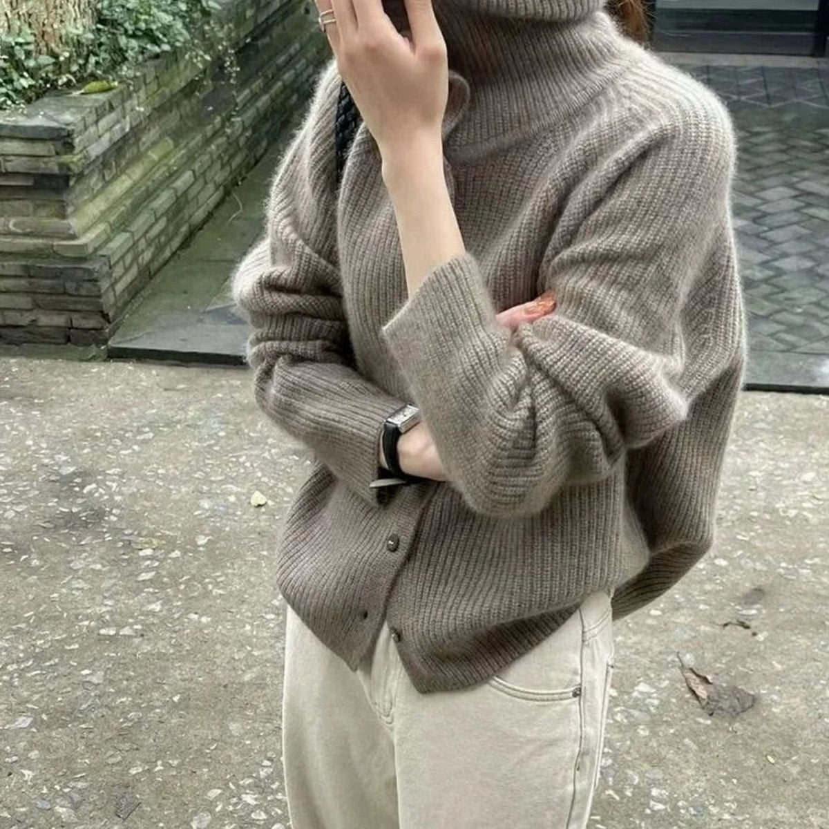Jersey de punto para mujer con cuello vuelto y botones delanteros