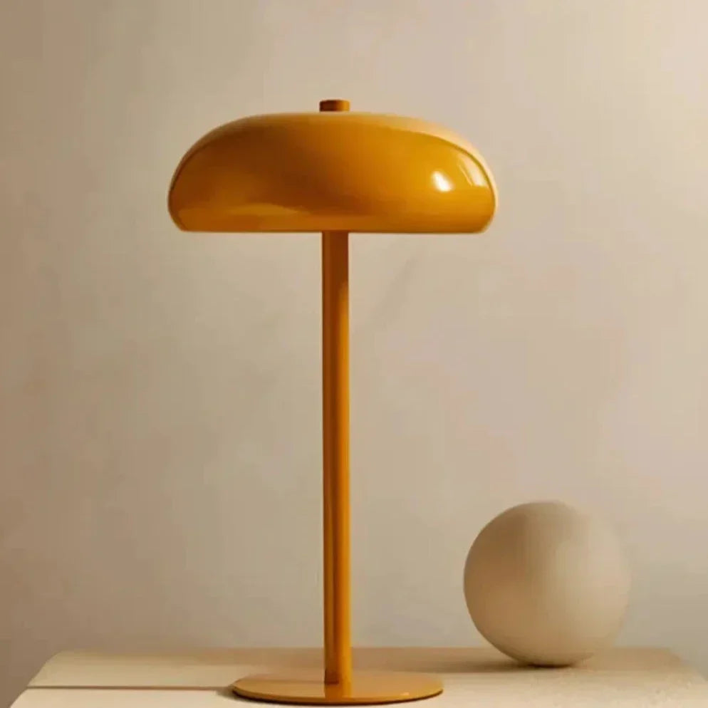 Lámpara de mesa portátil recargable con silueta redondeada retro y control táctil