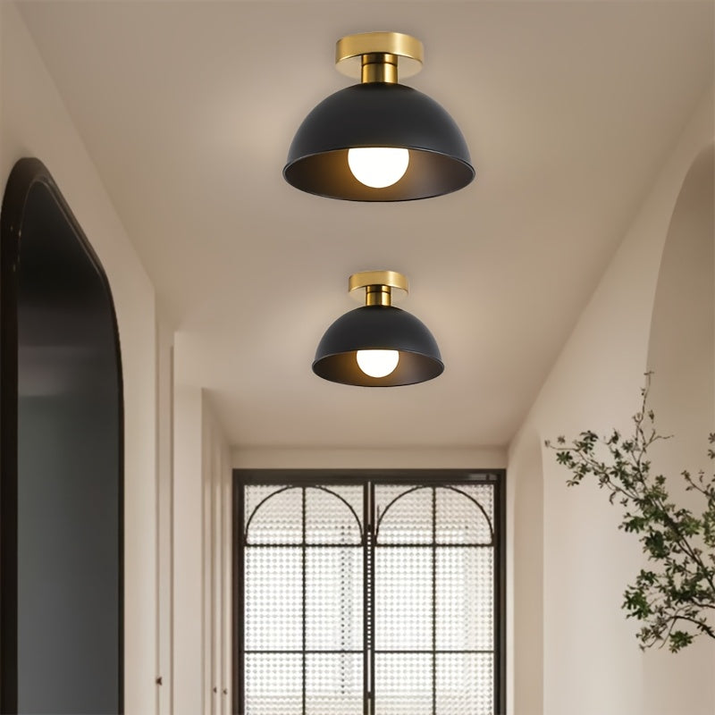 Lámpara de techo semiflush minimalista con cúpula de metal mate