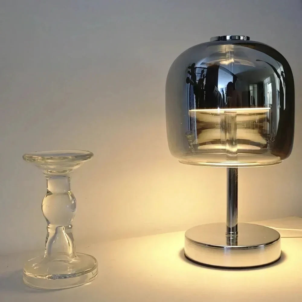 Lámpara de mesa esférica de vidrio esmerilado y hierro, regulable e inalámbrica por USB