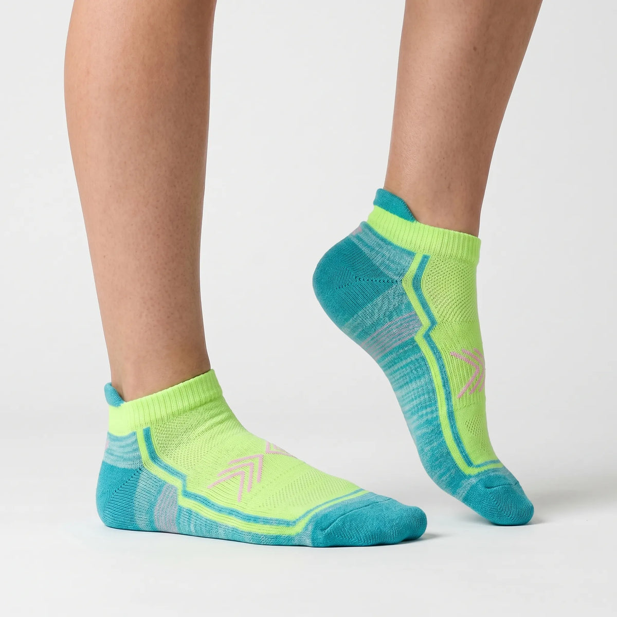 Calcetines deportivos tobilleros de mezcla de algodón con talón acolchado