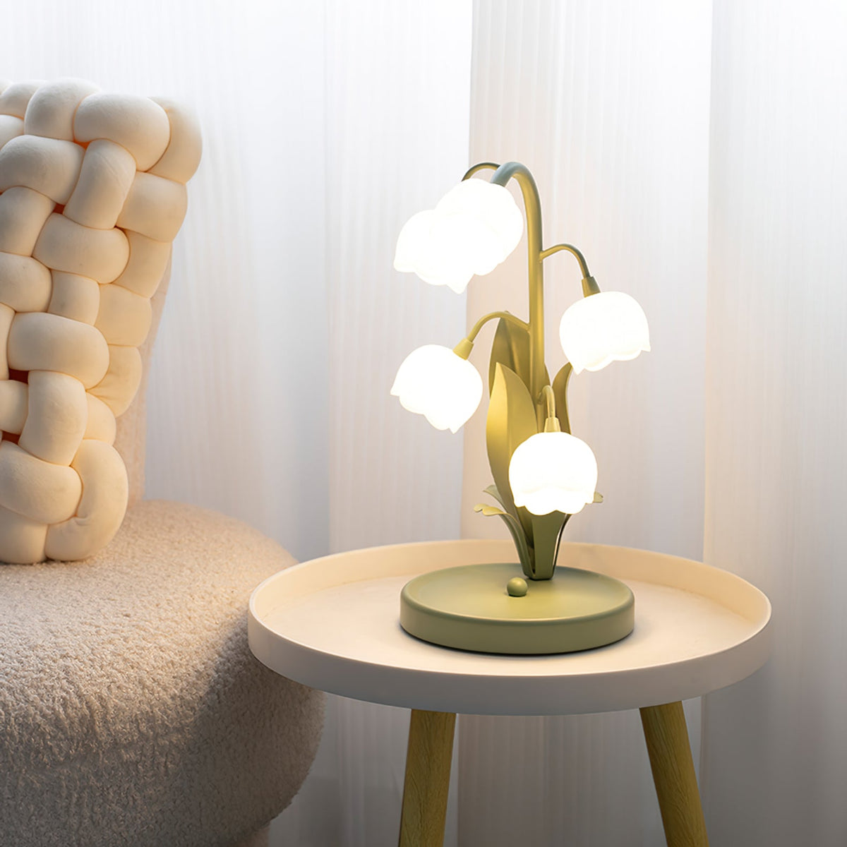 Lámpara de mesa floral con forma de tulipán y flor de orquídea