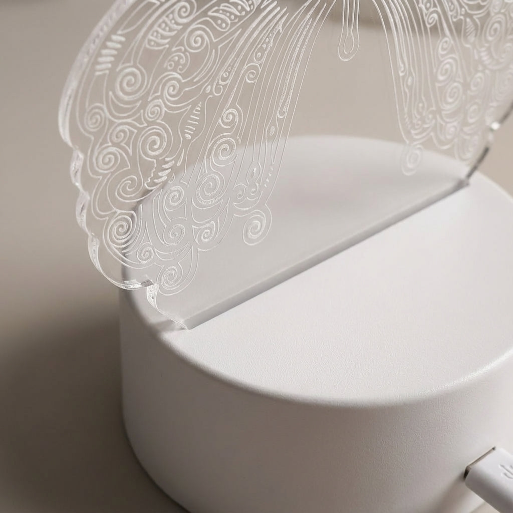 Lámpara de mesa moderna geométrica con recorte de mariposa, alimentación USB