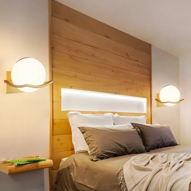Lámpara de pared minimalista europea con esfera de vidrio opalino