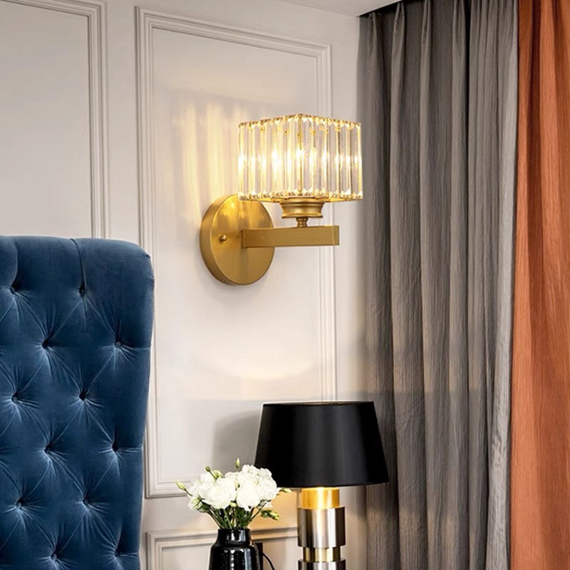 Lámpara de pared moderna de hierro con panel de cristal facetado