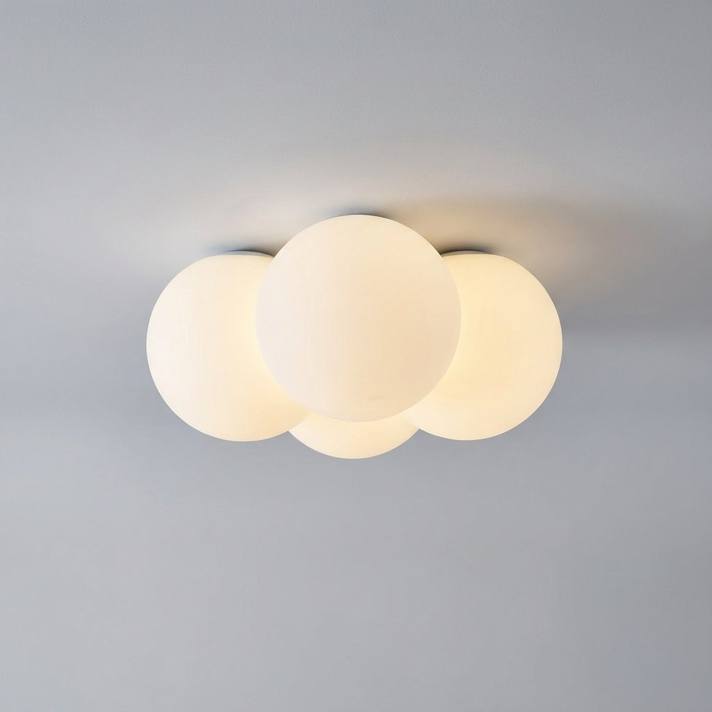 Lámpara de techo escultórica con forma de nube, perfil bajo y luz difusa