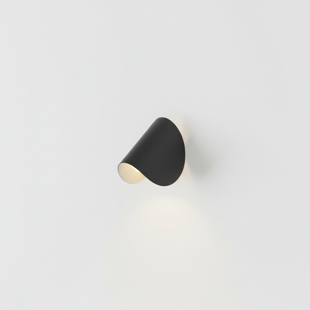 Aplique de pared interior moderno de metal semicircular con luz indirecta