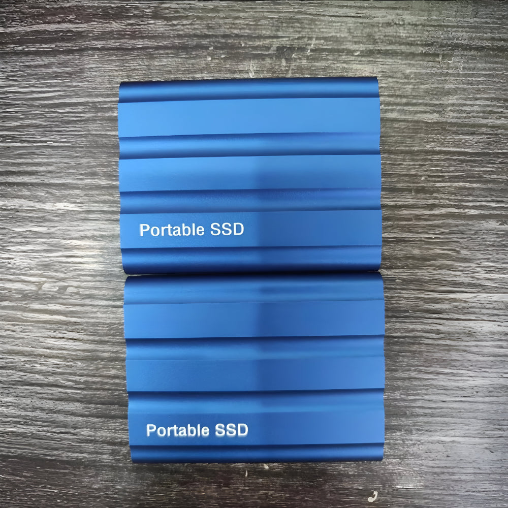 Unidad de almacenamiento SSD externa portátil con carcasa metálica compacta