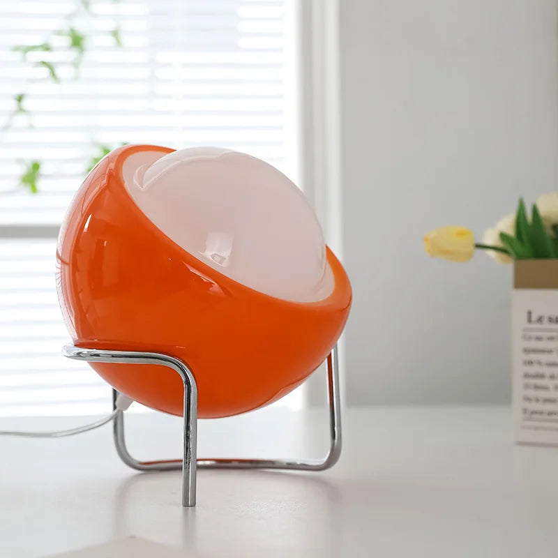 Lámpara de mesa Bauhaus de vidrio escultórico con base de acero texturizado